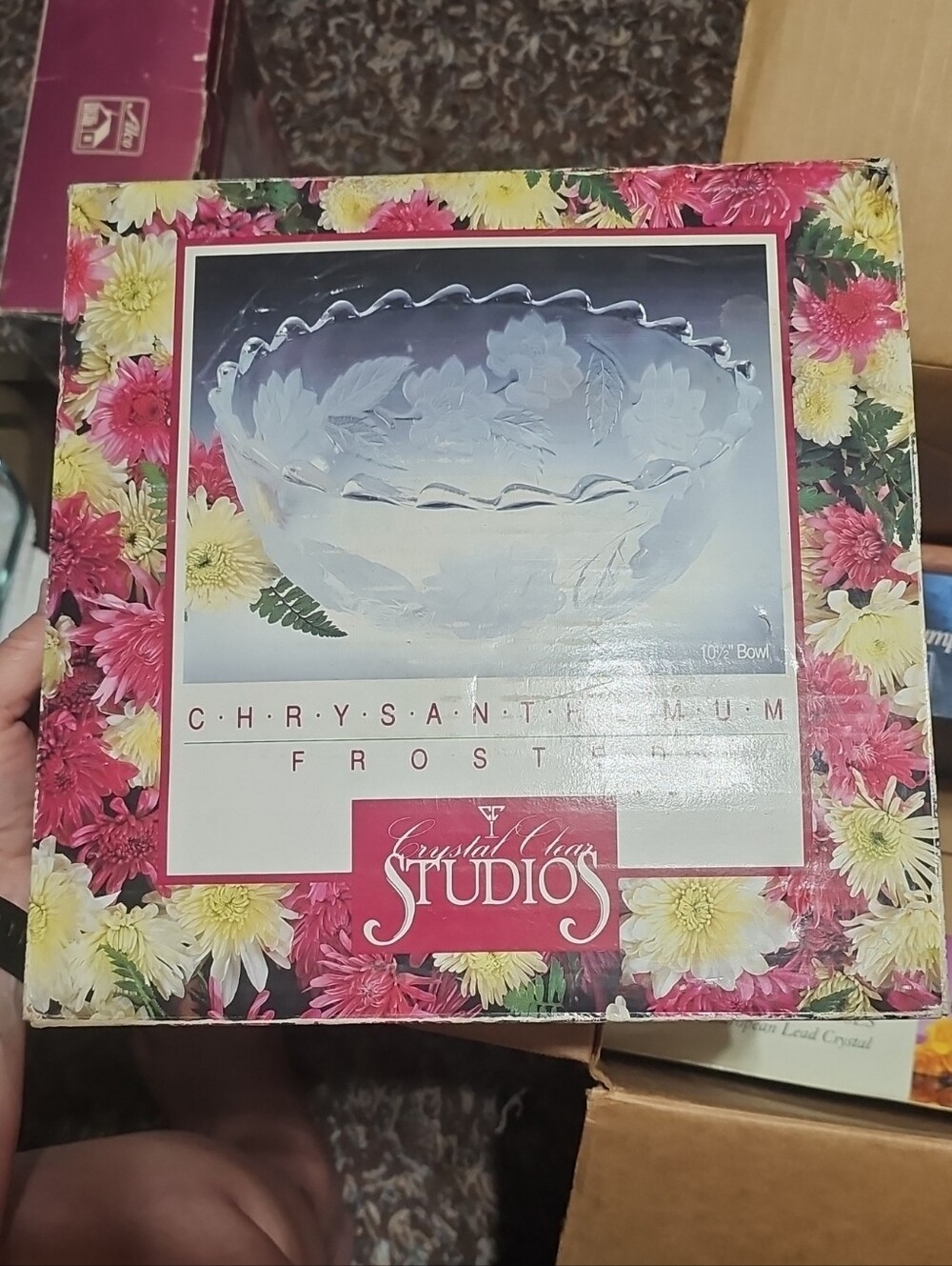Crystal Clear Studios Chrysanthemum Frost Glass Serving Bowl - Frosted Clear